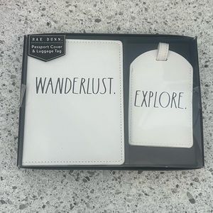 RAE DUNN Passport case & luggage tag